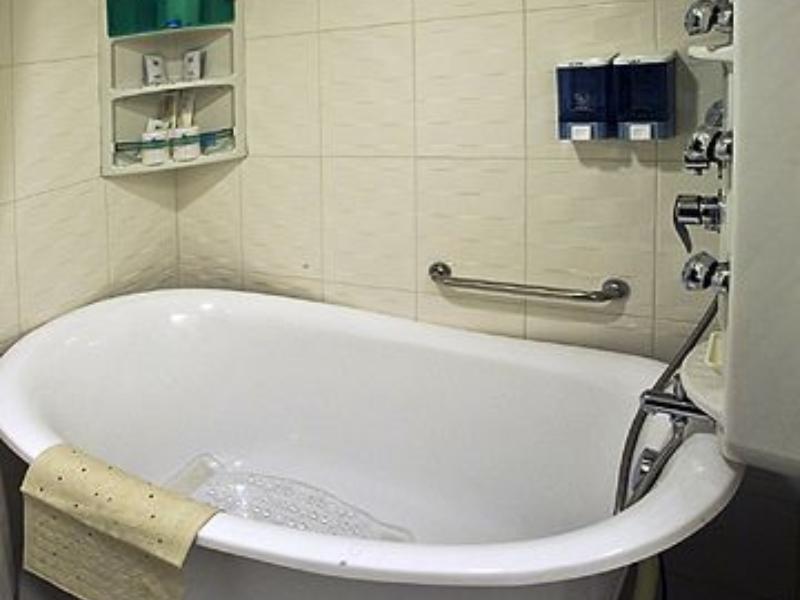 Just Enjoy Business Hotel Tainan Exterior photo